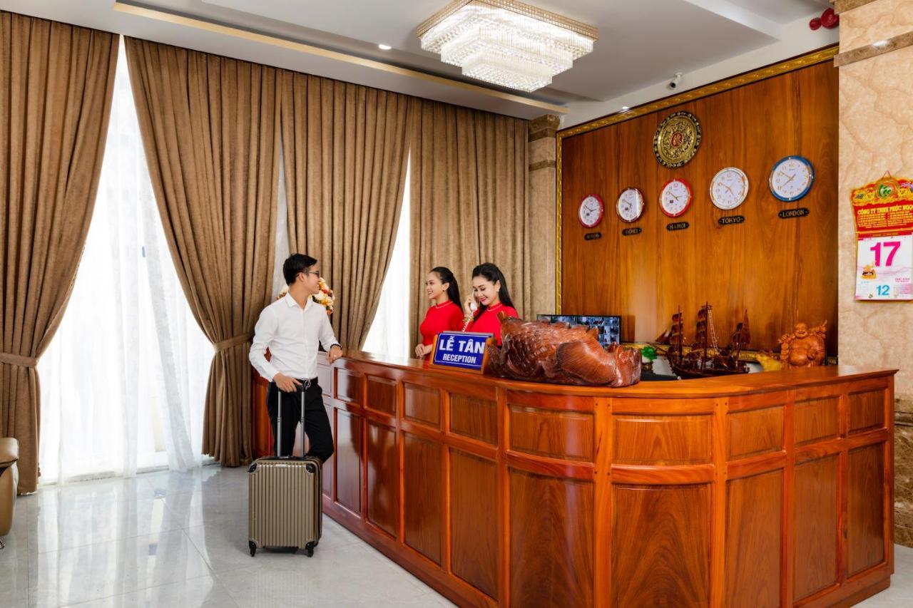 Phuc Ngoc Hotel Rạch Giá Exterior foto